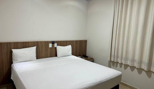 Habitación estándar doble, 1 cama de matrimonio grande