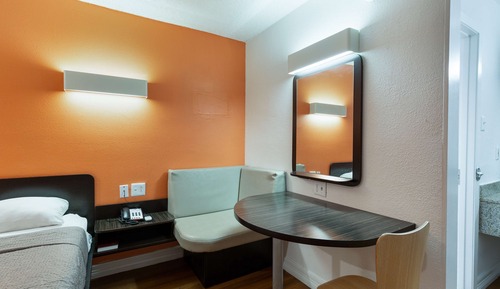 Habitación Deluxe, 1 cama de matrimonio grande, fumadores, frigorífico y microondas