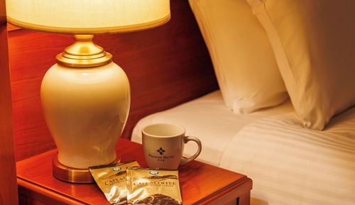 Habitación Premier con 2 camas individuales, no fumadores (Deluxe, Club Lounge Access Incl)