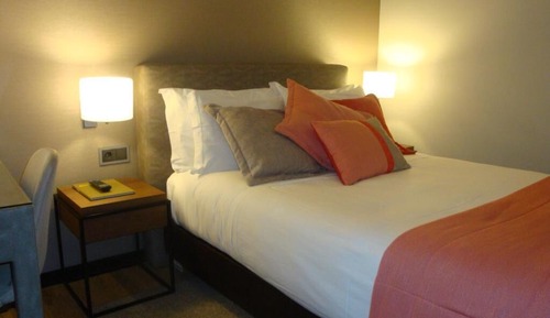 Habitación con 1 cama doble o 2 individuales