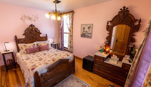 Habitación, 1 cama de matrimonio, baño compartido