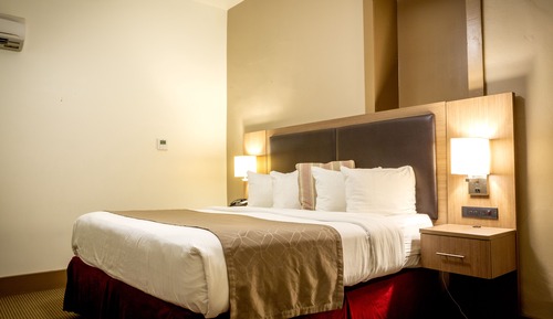 Habitación Deluxe, 1 cama de matrimonio grande, accesible para personas con discapacidad