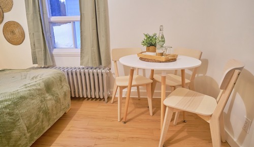 Family Room, Multiple Beds, Private Bathroom 301