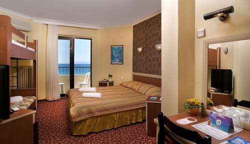 Family Room, Sea View