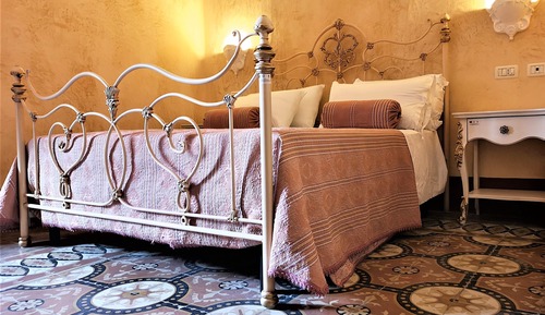 Habitación doble superior, frigorífico, vistas a la ciudad (10)