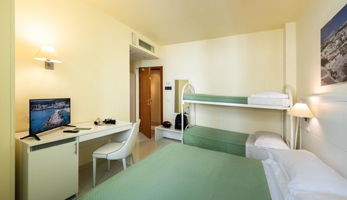 Habitación cuádruple clásica