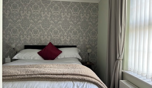 Room 7 Double Room, 1 Double Bed