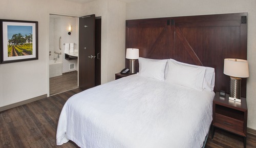 Suite, 1 cama de matrimonio grande, accesible para personas con discapacidad (hearing acc)