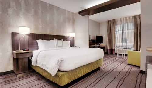 Suite, 1 cama de matrimonio grande con sofá cama (Hearing Accessible)