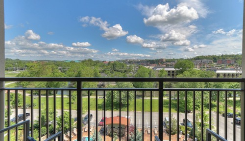 Habitación, 1 cama de matrimonio grande con sofá cama, no fumadores, vistas al río (Balcony)