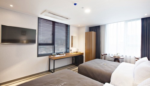 Habitación estándar con 2 camas individuales