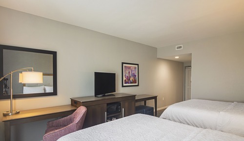 Habitación, 2 camas de matrimonio, no fumadores (Hearing)