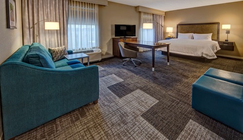 Estudio, 1 cama de matrimonio grande, accesible para personas con discapacidad (Roll In Shower)