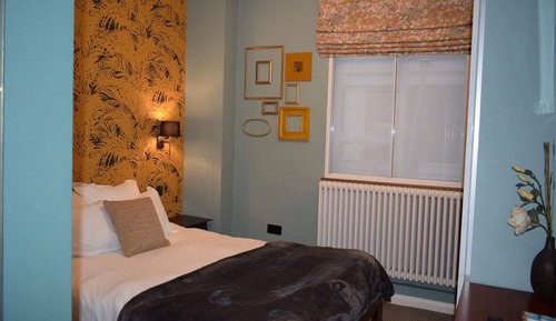 Habitación doble, baño privado