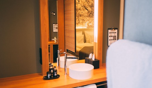 Habitación Deluxe, 1 cama de matrimonio grande, vistas al patio