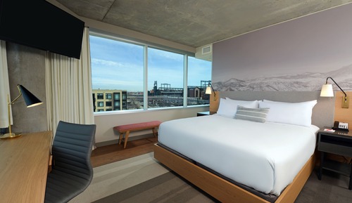 Habitación estándar, 1 cama de matrimonio grande, vistas a la ciudad (Expanded)