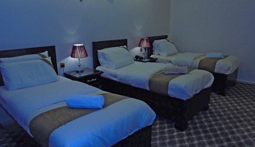 Standard triple room