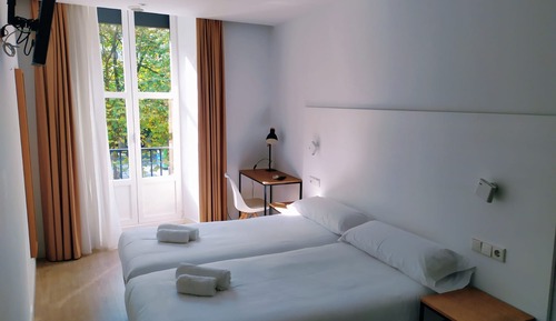 Habitación doble, balcón