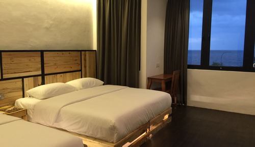 Habitación familiar, vistas al mar (Deluxe)