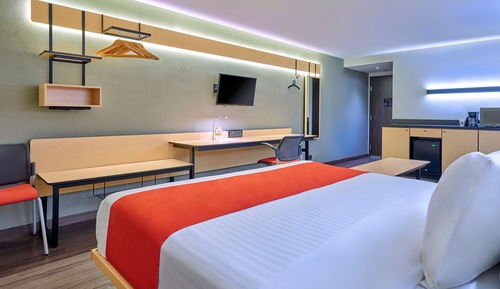 Habitación superior, 1 cama de matrimonio con sofá cama