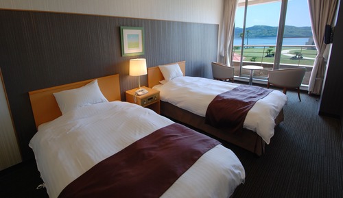 Habitación básica con 2 camas individuales (Western Style)