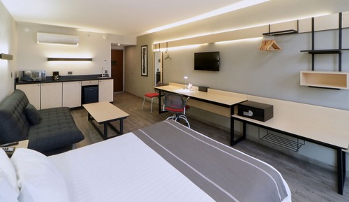 Habitación superior, 1 cama de matrimonio con sofá cama