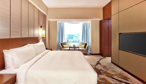 Suite, 1 cama de matrimonio grande, Acceso al salón del club