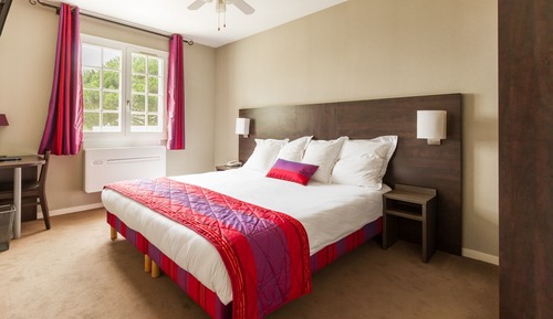 Habitación superior con 1 cama doble o 2 individuales