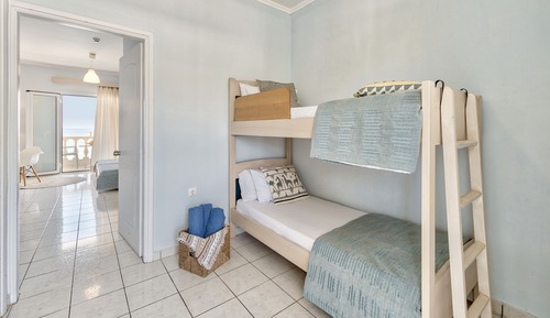 Apartamento familiar, vistas al mar