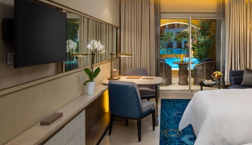 Habitación Grand, 1 cama de matrimonio grande, acceso a la piscina, vistas a la piscina