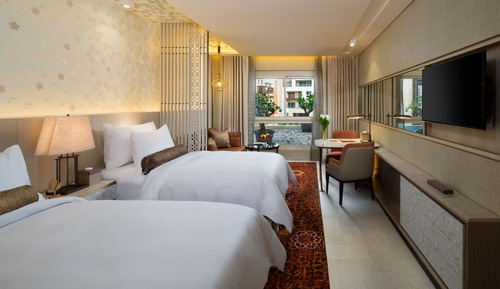 Habitación Deluxe, 1 cama de matrimonio grande, vistas al complejo turístico
