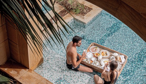 Suite Signature, 1 cama de matrimonio grande, vistas a la piscina (Duplex Pool Suite)