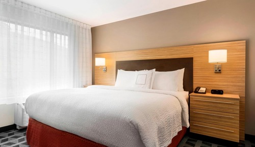 Estudio, 1 cama de matrimonio grande con sofá cama