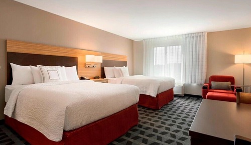 Estudio, 2 camas de matrimonio (Mobility/Hearing Access, Roll-In Shwr)