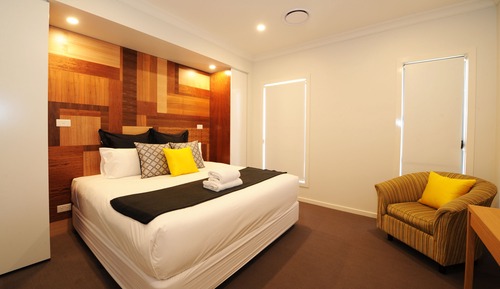 Casa Confort, 3 habitaciones, bañera, en la zona del jardín (Victoria)