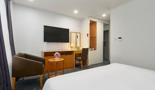 Habitación doble superior (Bigger than most rooms in Seoul)