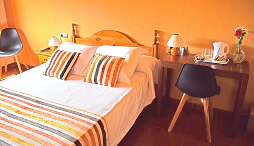 Habitación doble, vistas al jardín, junto a la piscina