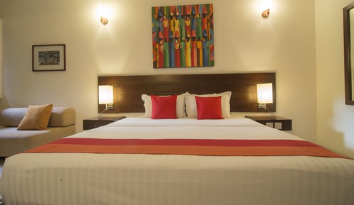 Habitación triple Deluxe, no fumadores, vistas al jardín
