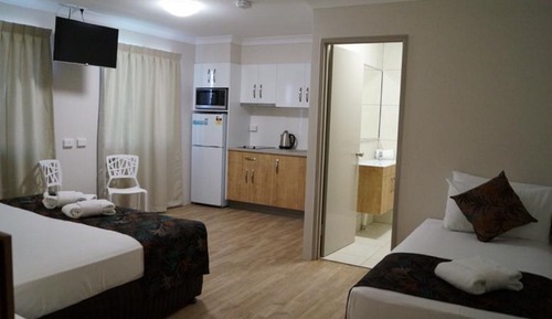 Estudio Deluxe, cocina básica