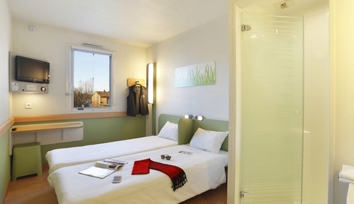 Habitación con 2 camas individuales, 2 camas individuales