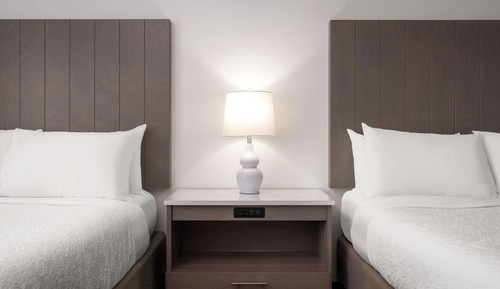 Habitación estándar, 2 camas de matrimonio, vistas a la playa, en esquina