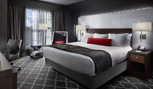 Habitación superior, 1 cama de matrimonio grande, vistas al patio