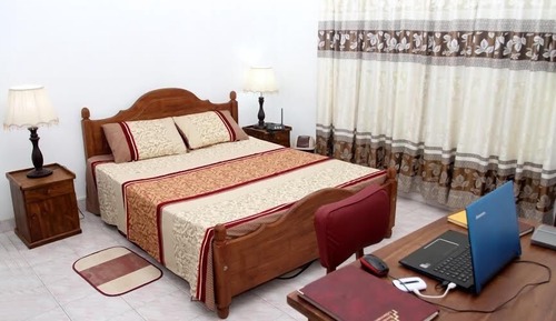 Habitación estándar doble, 1 cama doble, vistas al jardín