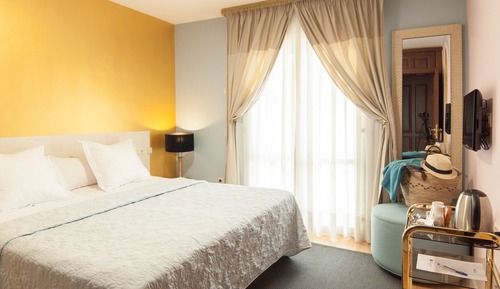 Habitación doble, balcón