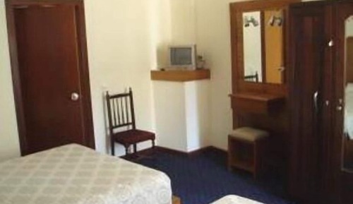 Habitación con 2 camas individuales