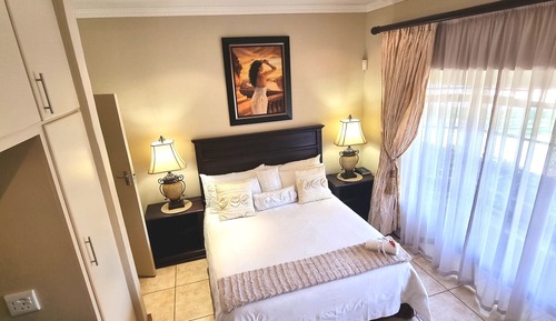 Habitación Deluxe doble, 1 cama de matrimonio grande