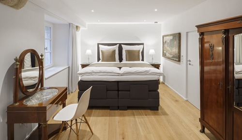 Apartamento de lujo, 2 habitaciones, cocina, vistas a la ciudad