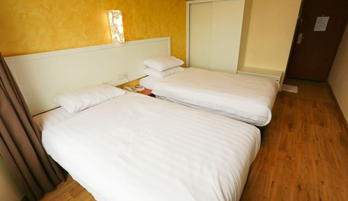 Habitación estándar, 2 camas individuales, vistas a la ciudad