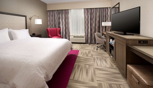 Habitación, 1 cama de matrimonio grande, accesible para personas con discapacidad, bañera