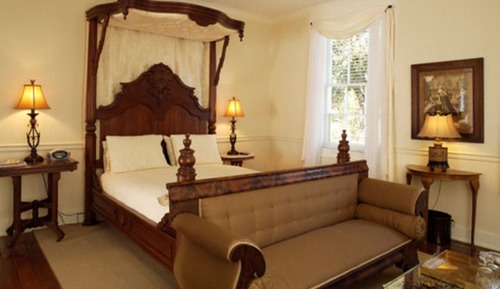 Habitación, baño privado (The Ernestine Room)